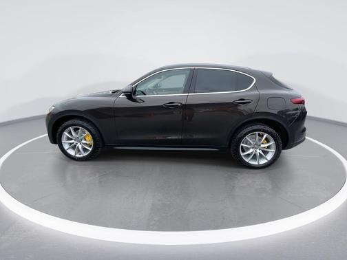 Basalto Brown Metallic 2018 Alfa Romeo Stelvio Ti Lusso
