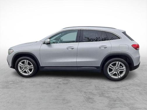 2021 Mercedes-Benz GLA 250 Base 4MATIC