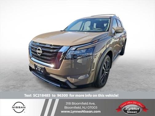 2025 Nissan Pathfinder Platinum 4WD