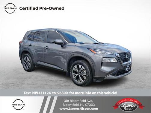 2022 Nissan Rogue SV