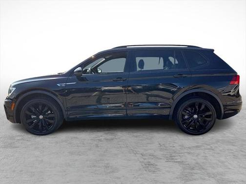 2021 Volkswagen Tiguan 2.0T SE R-Line Black 4MOTION