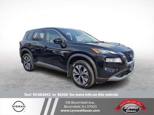 2022 Nissan Rogue SV