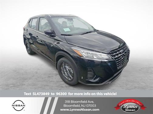 2025 Nissan Kicks S