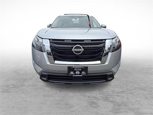 2025 Nissan Pathfinder SV 4WD