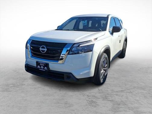 2025 Nissan Pathfinder S 4WD