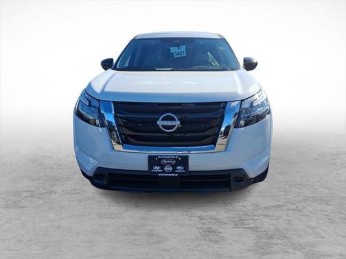 2025 Nissan Pathfinder S 4WD