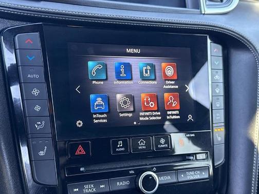 2022 INFINITI QX50 LUXE