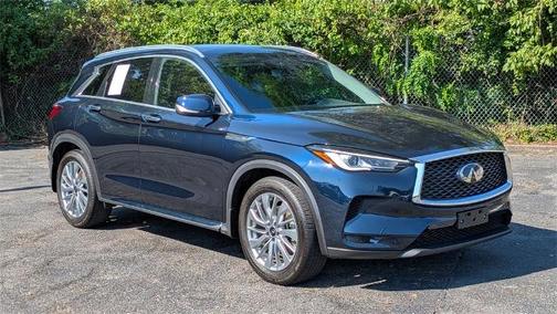 2023 INFINITI QX50 LUXE