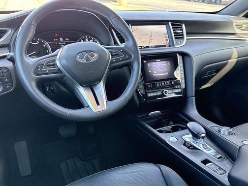 2023 INFINITI QX55 ESSENTIAL