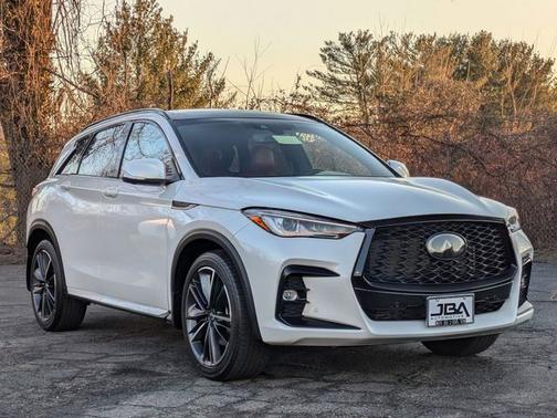 2024 INFINITI QX50 SPORT