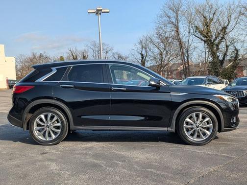 2021 INFINITI QX50 LUXE