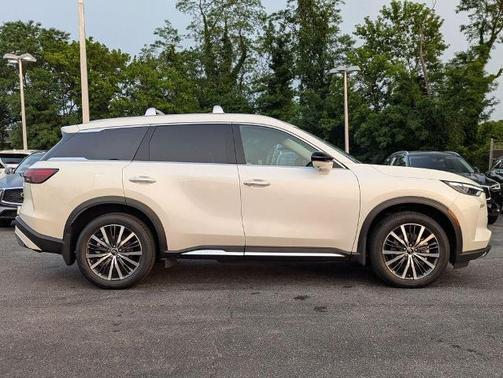 2022 INFINITI QX60 SENSORY