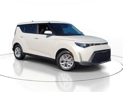 2025 Kia Soul S