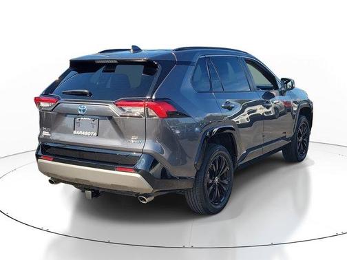 2024 Toyota RAV4 Hybrid SE