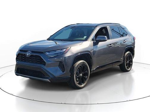 2024 Toyota RAV4 Hybrid SE