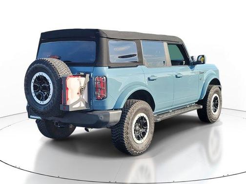 2023 Ford Bronco Outer Banks