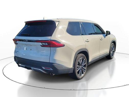 2024 Toyota Grand Highlander Hybrid MAX Platinum