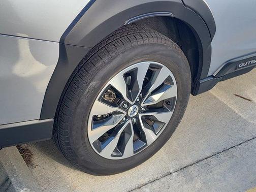 2023 Subaru Outback Limited XT