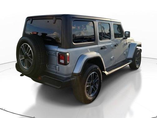 2023 Jeep Wrangler Sahara