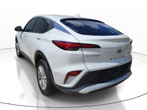 Summit White 2024 Buick Envista Preferred