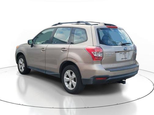 2016 Subaru Forester 2.5i