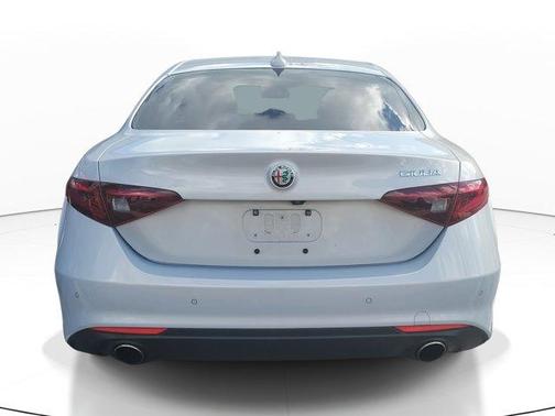 2020 Alfa Romeo Giulia Ti
