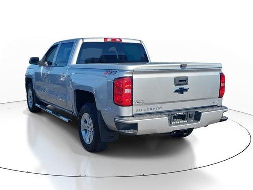 Silver Ice Metallic 2018 Chevrolet Silverado 1500 LT