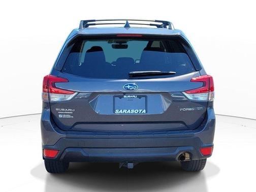 Magnetite Gray Metallic 2021 Subaru Forester Premium