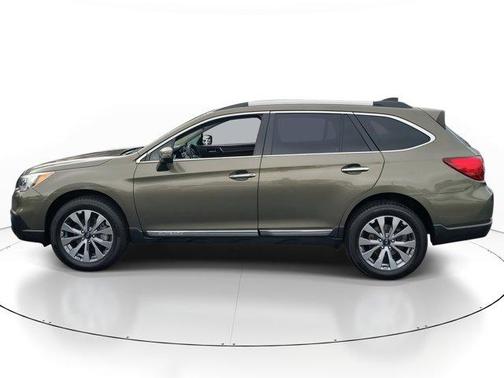2017 Subaru Outback 2.5i Touring