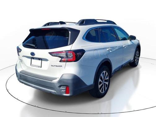 Crystal White Pearl 2020 Subaru Outback Premium