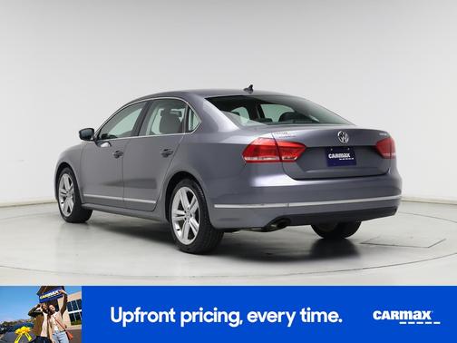 Gray 2015 Volkswagen Passat SE