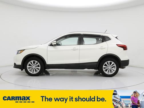 2017 Nissan Rogue Sport SV