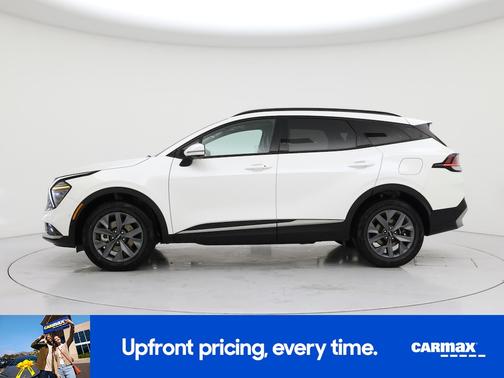 White 2023 Kia Sportage Hybrid SX Prestige
