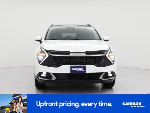 White 2023 Kia Sportage Hybrid SX Prestige