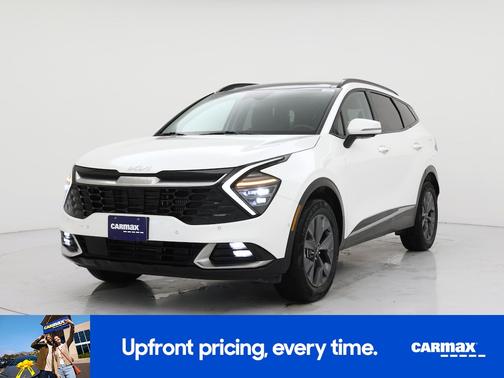 White 2023 Kia Sportage Hybrid SX Prestige