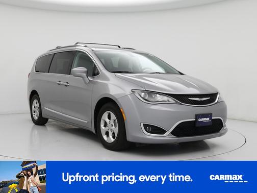 2017 Chrysler Pacifica Touring L-Plus