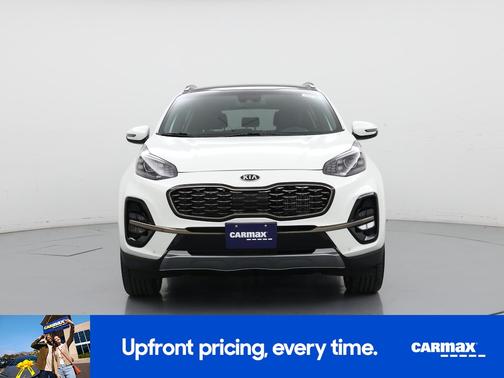 White 2022 Kia Sportage SX