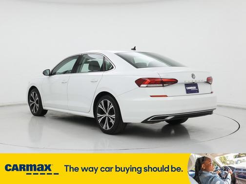 2022 Volkswagen Passat SE