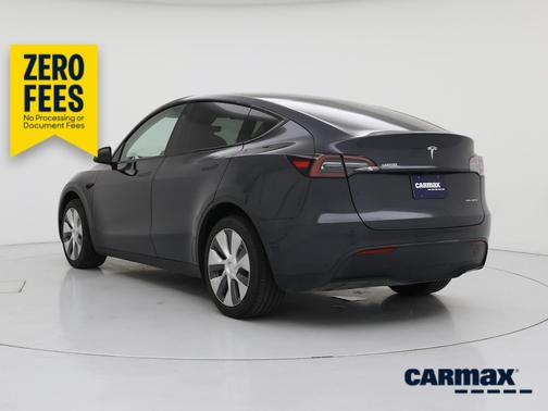 Gray 2024 Tesla Model Y Long Range