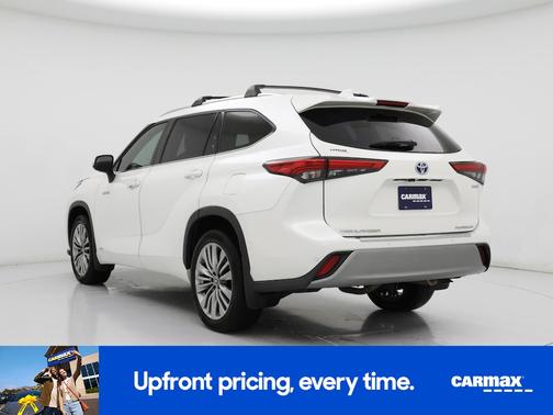 2021 Toyota Highlander Hybrid Platinum