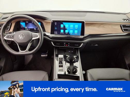 2024 Volkswagen Atlas SE w/Tech