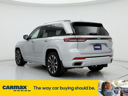 2022 Jeep Grand Cherokee Overland