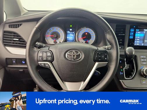 2017 Toyota Sienna SE Premium