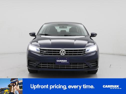 2018 Volkswagen Passat R-Line