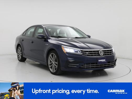 2018 Volkswagen Passat R-Line