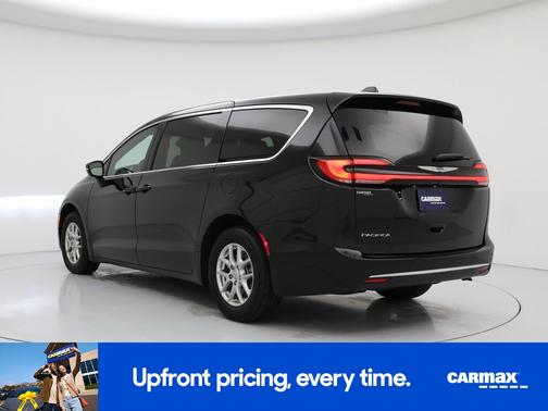 Black 2025 Chrysler Pacifica Select