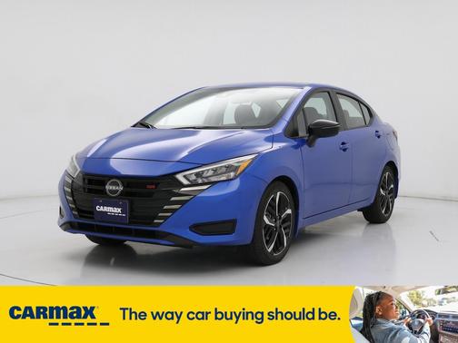 2023 Nissan Versa SR