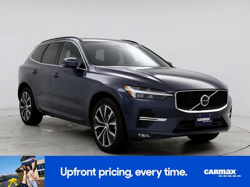 2022 Volvo XC60 B5 Momentum