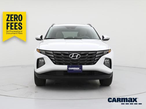White 2024 Hyundai TUCSON SEL
