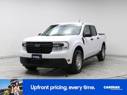 White 2024 Ford Maverick XL